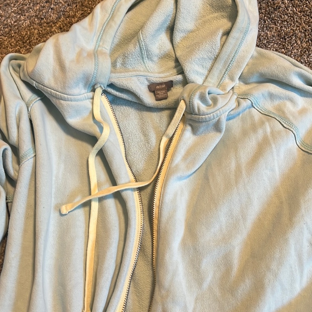 Aerie zip up hoodie
